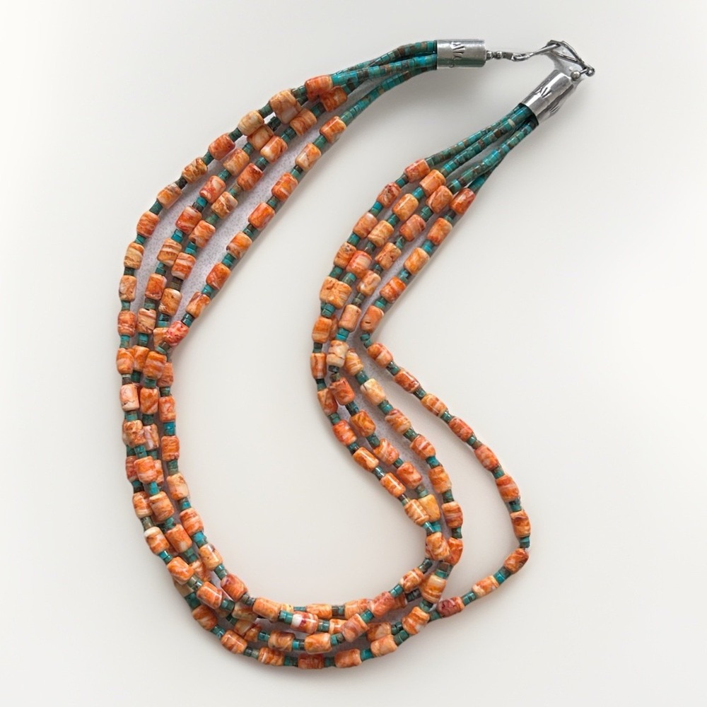 Nestoria N. Coriz Santo Domingo Kewa Pueblo Turquoise Spiny Oyster Necklace 20"